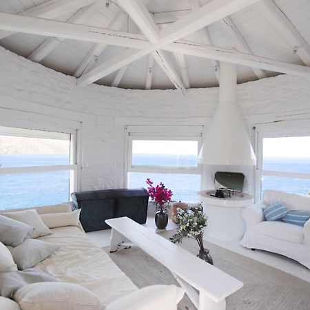 Villa Aiolos: Above The Sea, Within Agios Nikolaos Экстерьер фото