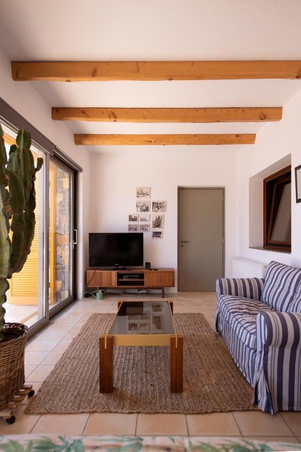 Villa Aiolos: Above The Sea, Within Agios Nikolaos Экстерьер фото