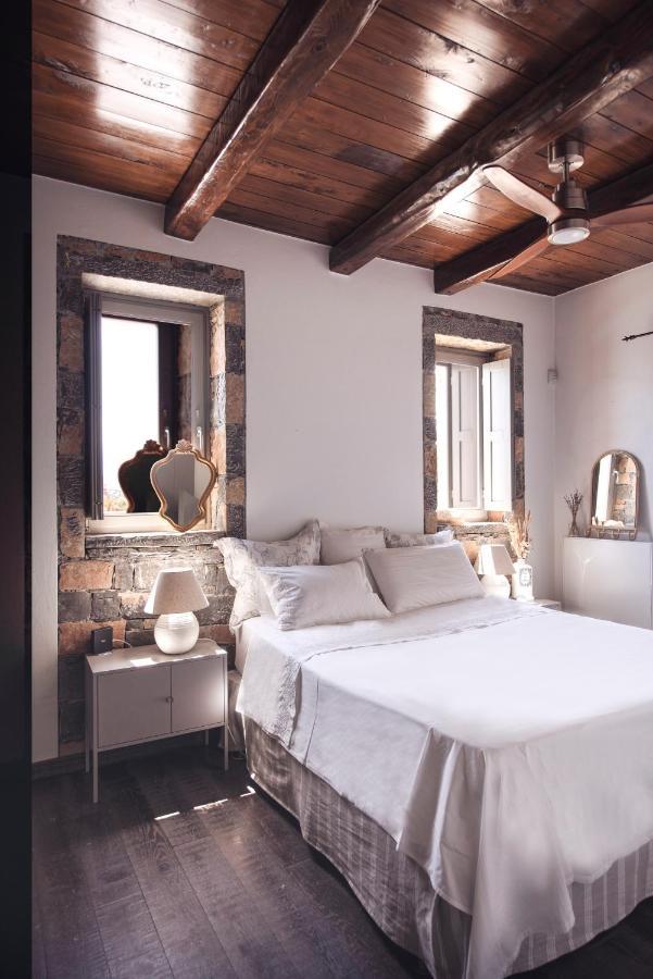Villa Aiolos: Above The Sea, Within Agios Nikolaos Экстерьер фото
