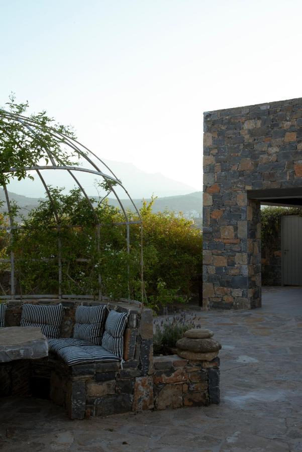 Villa Aiolos: Above The Sea, Within Agios Nikolaos Экстерьер фото